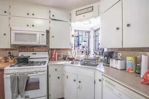 Kitchen - 237 23rd Ave N, Saint Cloud, MN 56303 photo 2 of 3