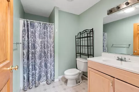 Bath - 2814 Blair St, Brainerd, MN 56401 photo 4 of 4