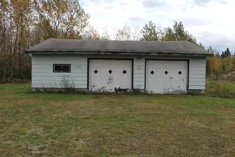 Exterior - 1530 N 20th Ave E, Ely, MN 55731 photo 6 of 7