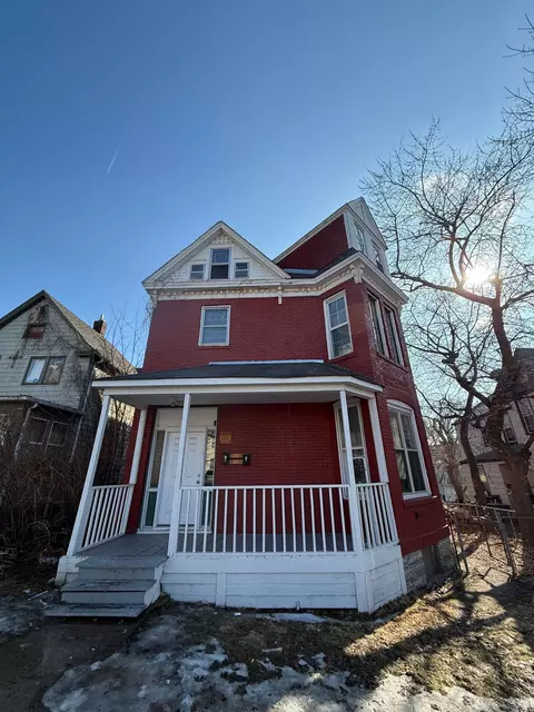 666 Sims Ave, Saint Paul, MN 55106