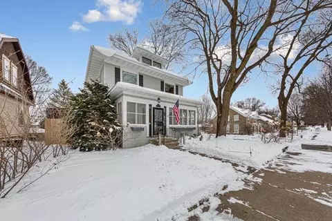 127 4th Ave SW, Faribault, MN 55021