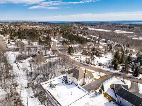 535 Marshall St, Duluth, MN 55803 photo 71
