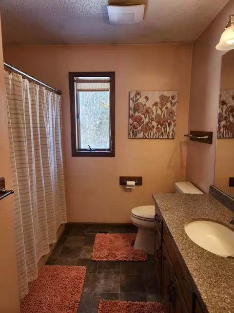Bath - 2174 232nd St, Saint Augusta, MN 56301 photo 1 of 2