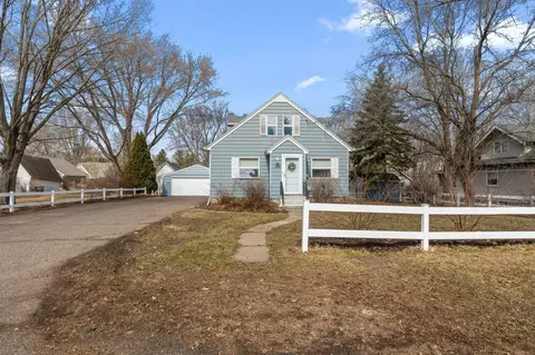 152 Busch Ave, Center City, MN 55012