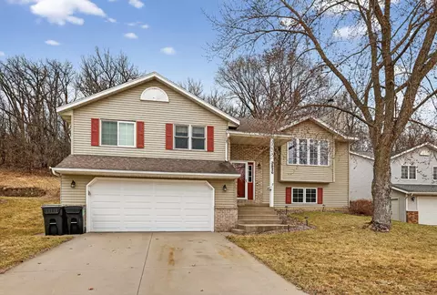 2826 Northern Slopes Ln NE, Rochester, MN 55906
