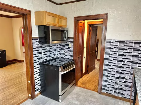 Kitchen - 623 E 6th St, Albert Lea, MN 56007 photo 3 of 3