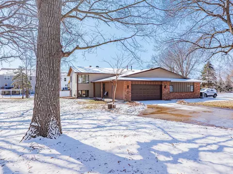 1203 79 12 St, Victoria, MN 55386