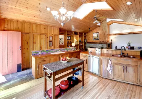 Kitchen - 6575 145th St E, Northfield, MN 55057 photo 2 of 5