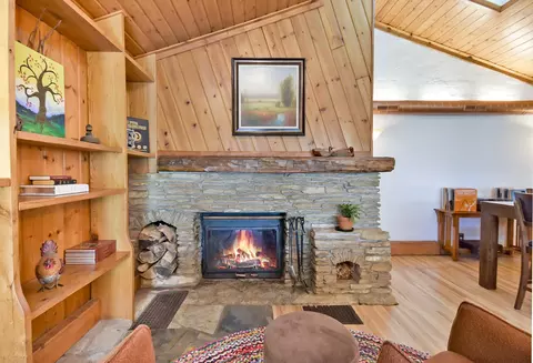 Living - 6575 145th St E, Northfield, MN 55057 photo 2 of 6