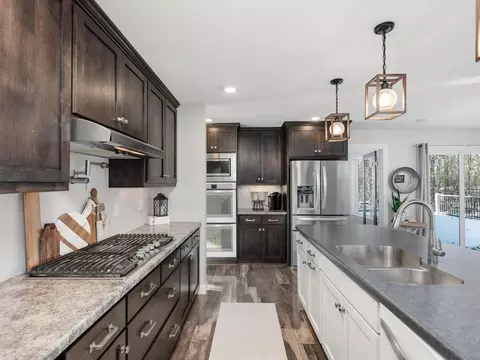 Kitchen - 1961 6th Ave N, Saint Cloud, MN 56303 photo 2 of 4