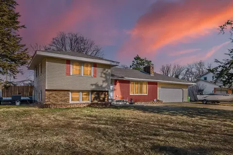 11601 Eldorado St NW, Coon Rapids, MN 55433