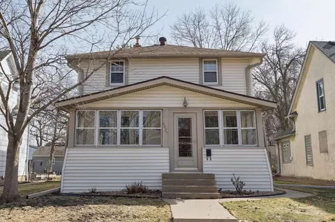 4027 5th St NE, Columbia Heights, MN 55421