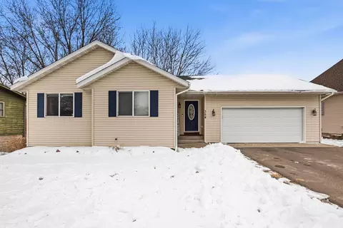 354 Maple Dr, Foley, MN 56329