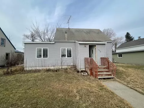 549 1st Ave W, Halstad, MN 56548
