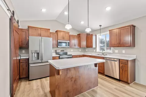 15336 290th Ave NW, Zimmerman, MN 55398