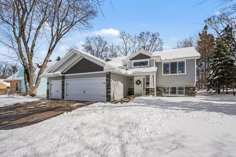5004 France Ave N, Brooklyn Center, MN 55429