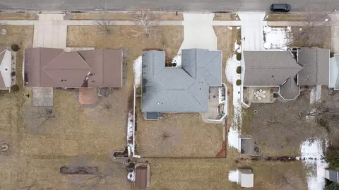 View/Area - 610 Deschepper St, Marshall, MN 56258 photo 3 of 5