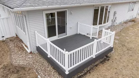 Exterior - 610 Deschepper St, Marshall, MN 56258 photo 6 of 10