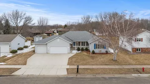 View/Area - 610 Deschepper St, Marshall, MN 56258 photo 1 of 5