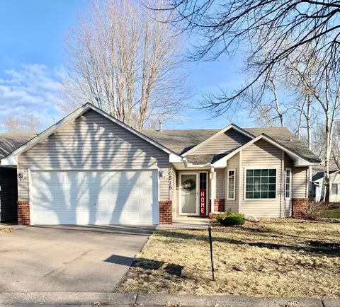 10515 Redwood St NW, Coon Rapids, MN 55433