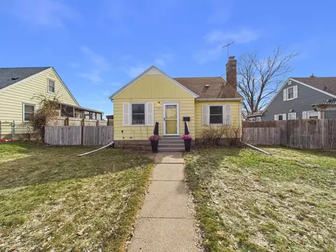 1628 Arlington Ave E, Saint Paul, MN 55106