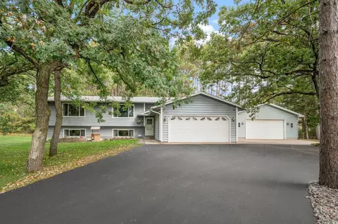 26437 Ridgewood Rd, Zimmerman, MN 55398