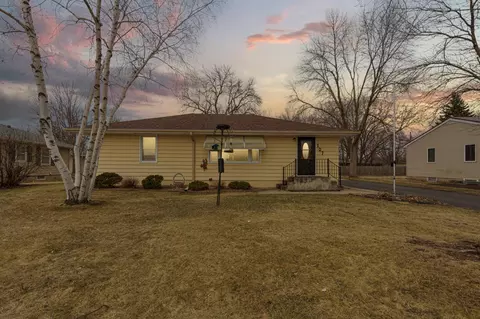 Exterior - 107 21st Ave NW, Faribault, MN 55021 photo 1 of 6