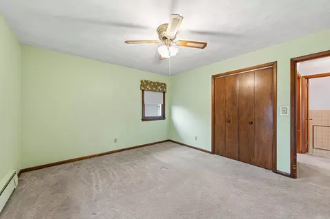 Bedroom - 107 21st Ave NW, Faribault, MN 55021 photo 3 of 6