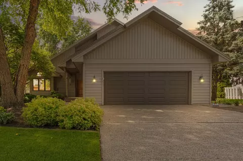 Exterior - 24 Greenhaven Bay, Faribault, MN 55021 photo 2 of 16