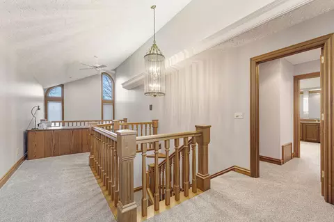 Entry Way - 24 Greenhaven Bay, Faribault, MN 55021 photo 6 of 8