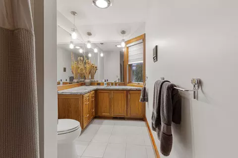 Bath - 24 Greenhaven Bay, Faribault, MN 55021 photo 1 of 8