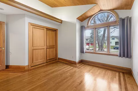 Bedroom - 24 Greenhaven Bay, Faribault, MN 55021 photo 1 of 5