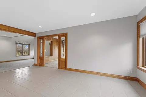 Living - 24 Greenhaven Bay, Faribault, MN 55021 photo 3 of 3