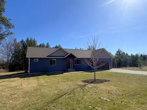 11889 Joneswood Dr, Baxter, MN 56425