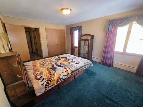 Bedroom - 910 3rd Ave SW, Pipestone, MN 56164 photo 1 of 9
