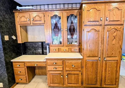 Kitchen - 910 3rd Ave SW, Pipestone, MN 56164 photo 7 of 8