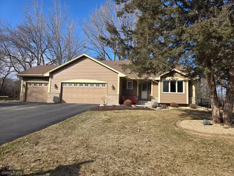 1229 Choke Cherry Rd, Lino Lakes, MN 55038