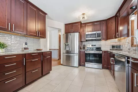 1955 Timber Wolf Trl S, Eagan, MN 55122 photo 6