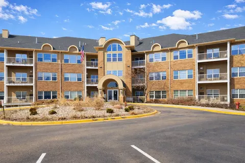 3800 85th Ave N #119, Brooklyn Park, MN 55443