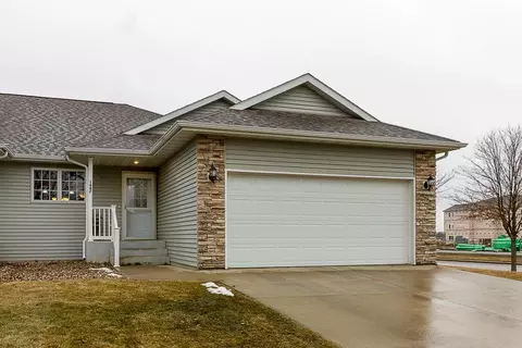 1447 10th St N, New Ulm, MN 56073