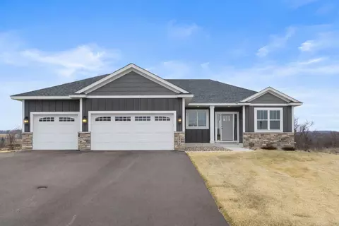 6839 Timberview Ct, Cannon Falls, MN 55009