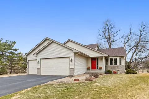 7930 230th Street Ln N, Forest Lake, MN 55025