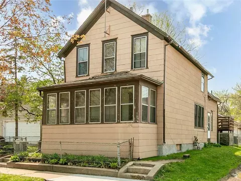 587 Bay St, Saint Paul, MN 55102