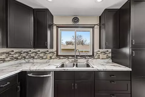 Kitchen - 1902 Brookside Dr, Albert Lea, MN 56007 photo 4 of 4