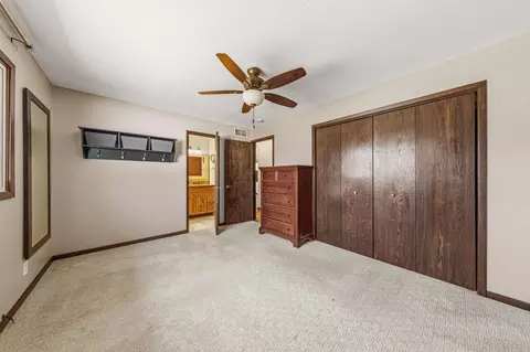 Bedroom - 1902 Brookside Dr, Albert Lea, MN 56007 photo 1 of 8