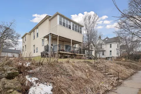 306 King St W, Saint Paul, MN 55107