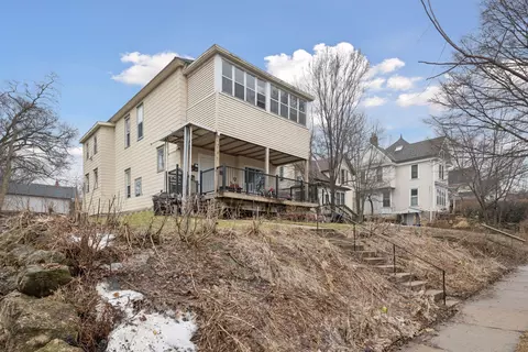 306 King St W, Saint Paul, MN 55107