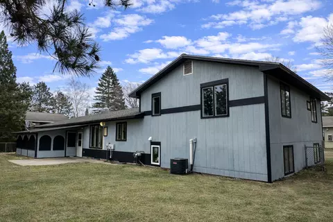 Exterior - 605 7th St W, Park Rapids, MN 56470 photo 3 of 8