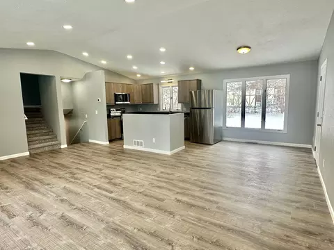 Living - 605 7th St W, Park Rapids, MN 56470 photo 3 of 5