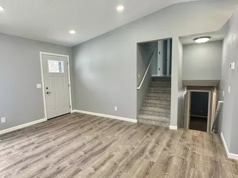 Living - 605 7th St W, Park Rapids, MN 56470 photo 4 of 5